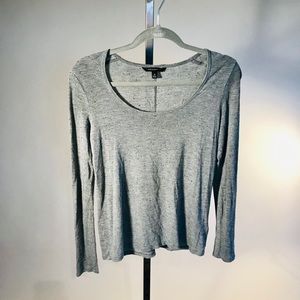 Banana Republic Gray Long Sleeve Tee